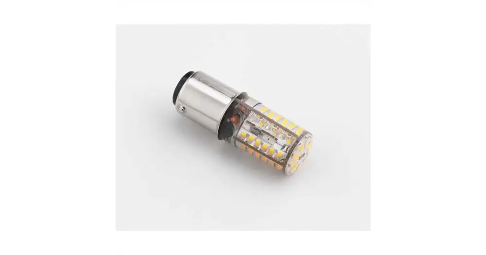 Offerta Limitata Lampadina a Led con copertura in Resina - BAY15D - Luce Fredda