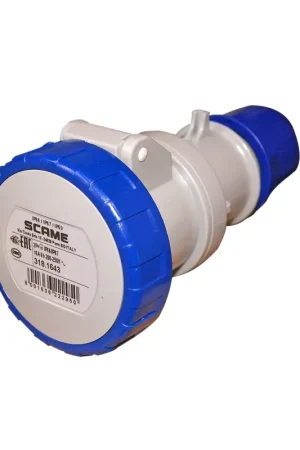 Presa Stagna 16A per Spina Art. 3939230/41 - Grado di Protezione IP67, Conforme alle Normative CE EN60309-1 e EN60309-2 per Uso Nautico Acquista Ora
